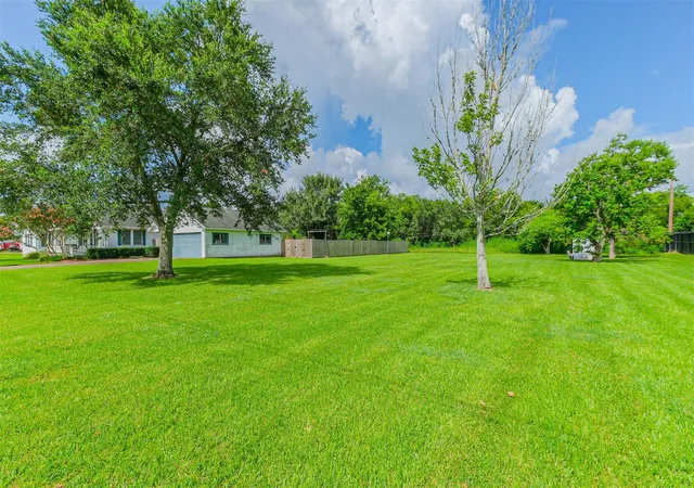 14th image of 3524 Charles Ave, Pearland, TX 77584 | MLS# 88774206
