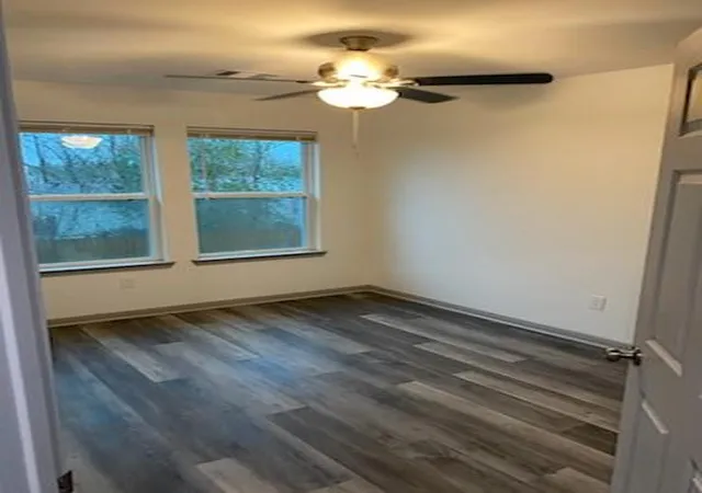 5th image of 8113 Corinth St, Houston, TX 77051 | MLS# 96631099