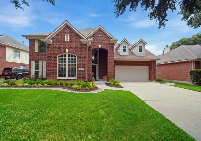 Photo 3 of Single family home for sale at 9415 Kari Springs Ct, Houston, TX 77040 | MLS# 83642317 | Listing updated on 2026-09-20