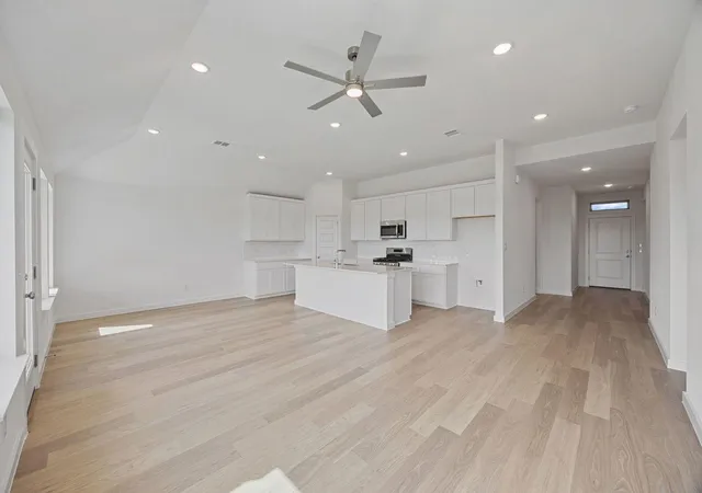 5th image of 1214 Pavia Fields Dr, Huffman, TX 77336 | MLS# 56814592