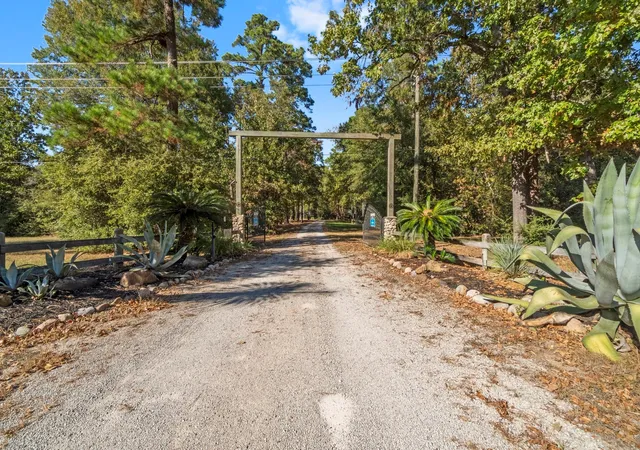 Photo 2 of Single family home for sale at 3970 Fm 2457, Livingston, TX 77351 | MLS# 64746492 | Listing updated on 2026-08-05