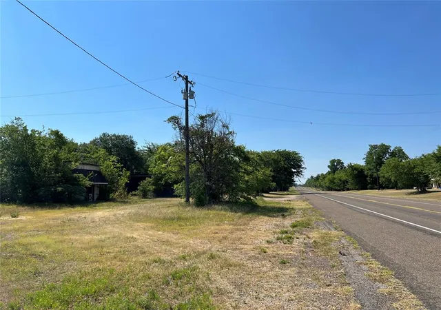 Photo 2 of Land for sale at 1400 N Hwy 75, Streetman, TX 75859 | MLS# 95275671 | Listing updated on 2024-12-18