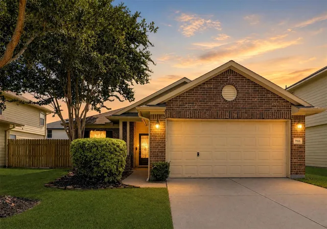 Photo 1 of Sale Pending at 7918 Cardinal Landing Ln, Cypress, TX 77433 | MLS# 89173438 | Listing updated on 2026-09-12