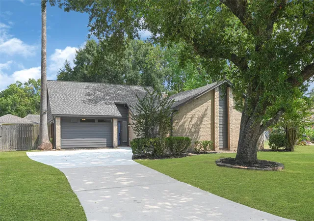 Photo 1 of Single family home for sale at 2314 Bright Meadows Dr, Missouri City, TX 77489 | MLS# 20542892 | Listing updated on 2026-09-04
