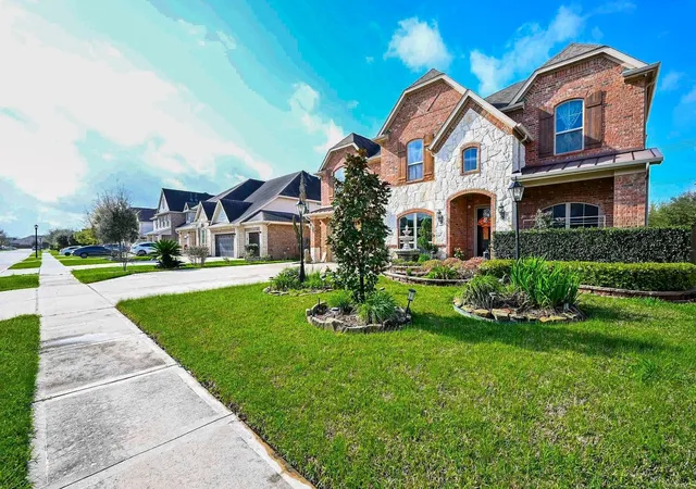 Photo 3 of Single family home for sale at 12518 Patrick Palace, Houston, TX 77089 | MLS# 94025696 | Listing updated on 2026-08-21