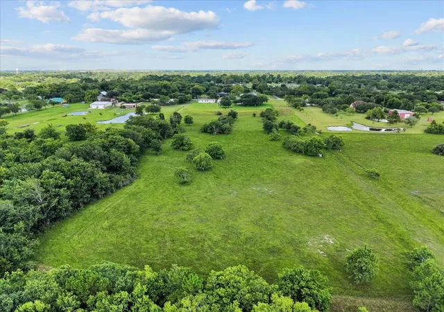 Photo 3 of Land for sale at Tract 1 Ave P, Santa Fe, TX 77510 | MLS# 54103411 | Listing updated on 2026-09-14