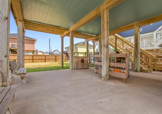 3rd image of 316 Seabean St, Freeport, TX 77541 | MLS# 59869905