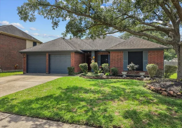 Photo 1 of Sale Pending at 4402 Ireland Ln, Pasadena, TX 77505 | MLS# 76080907 | Listing updated on 2026-09-15