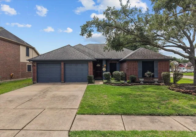 Photo 2 of Sale Pending at 4402 Ireland Ln, Pasadena, TX 77505 | MLS# 76080907 | Listing updated on 2026-09-15