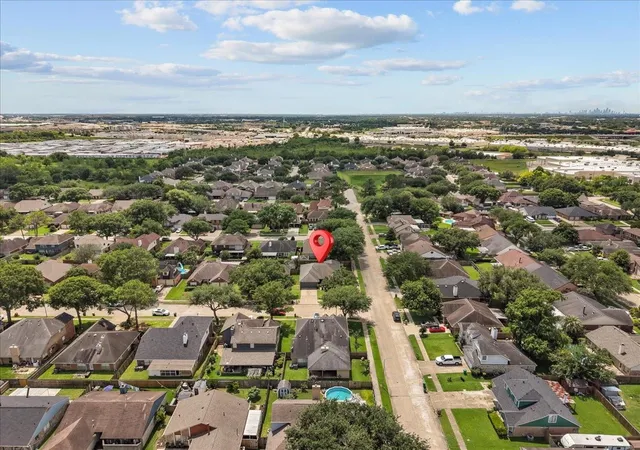 Photo 4 of Sale Pending at 4402 Ireland Ln, Pasadena, TX 77505 | MLS# 76080907 | Listing updated on 2026-09-15
