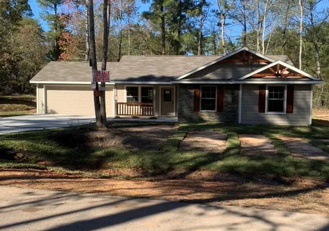 Photo 1 of Single family home for sale at 10595 Royal Andrews, Conroe, TX 77303 | MLS# 46945647 | Listing updated on 2026-09-02