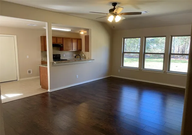 Photo 3 of Single family home for sale at 10595 Royal Andrews, Conroe, TX 77303 | MLS# 46945647 | Listing updated on 2026-09-02