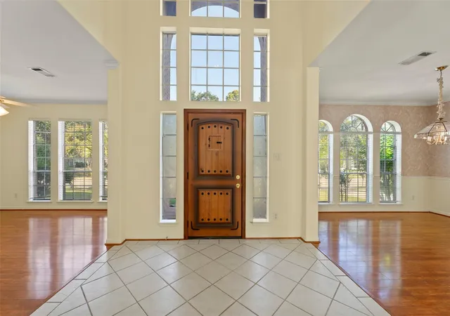 Photo 3 of Single family home for sale at 14715 Rancho Vista Dr, Houston, TX 77083 | MLS# 83425605 | Listing updated on 2026-08-17