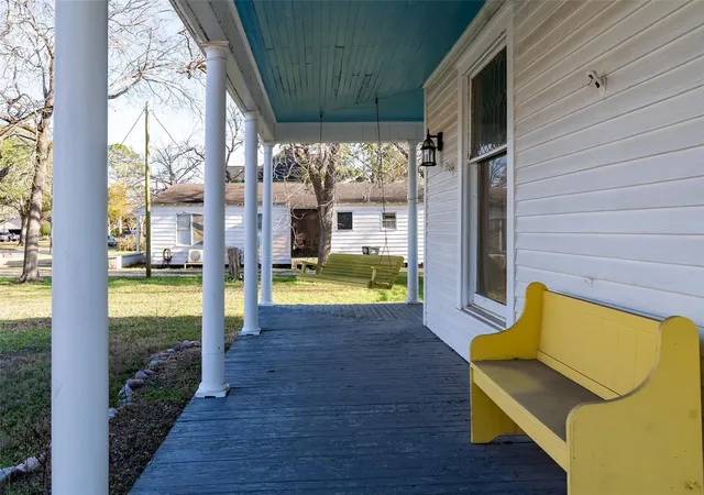 Homes for sale in Edna, TX | 401 Hanover St, Edna, TX 77957 | MLS# 56753529