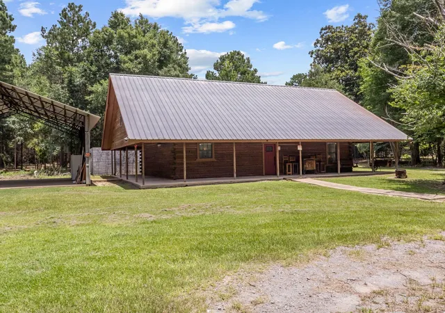 4th image of 245 Pr 8368, Spurger, TX 77660 | MLS# 35823253