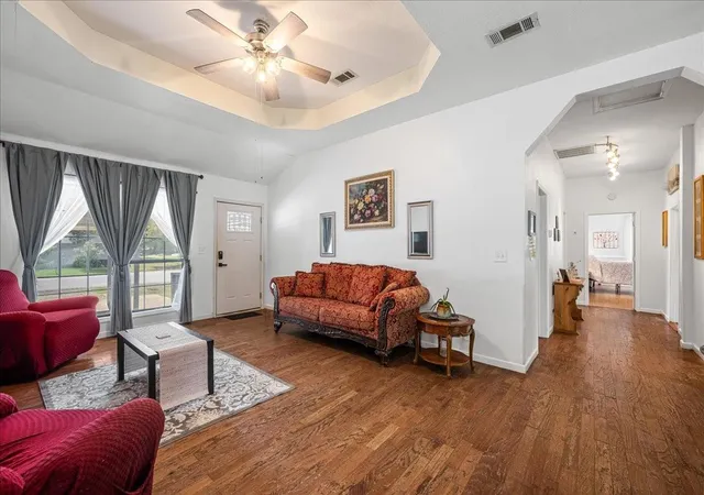 5th image of 1206 W 8Th St, Caldwell, TX 77836 | MLS# 26420969