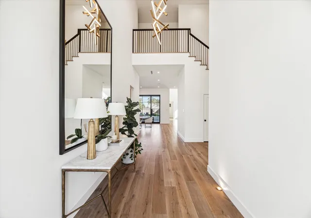 3rd image of 1310 Story St, Houston, TX 77055 | MLS# 82481098