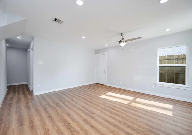4th image of 6004 Wedgefield St #A/B, Houston, TX 77028 | MLS# 62945319