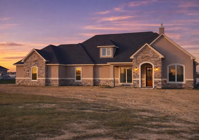 1st image of 3811 Lakeridge Pkwy, Baytown, TX 77523 | MLS# 52692884