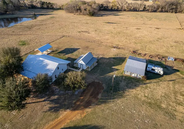 5th image of 6751 - B Cr 4710, Larue, TX 75770 | MLS# 59439498