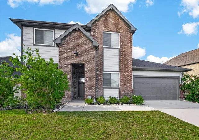 1st image of 3132 Wickfield Pass Ln, Alvin, TX 77511 | MLS# 30219770
