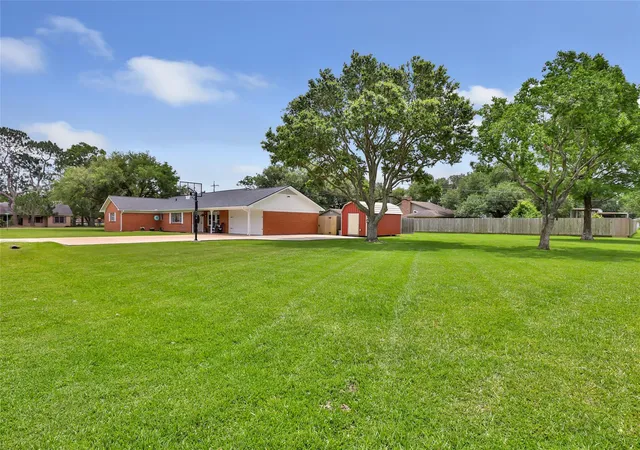 Homes for sale in Anahuac, TX | 106 Lynn Street Street, Anahuac, TX 77514 | MLS# 27809352