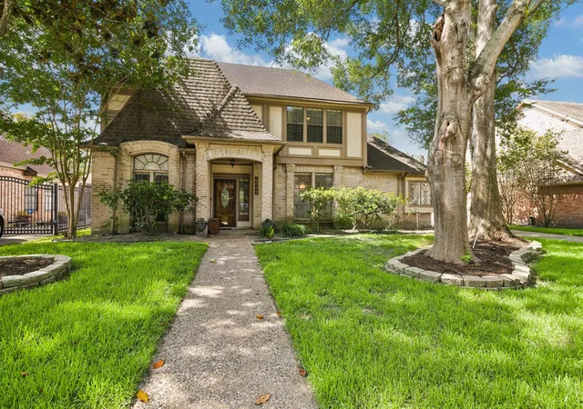 Photo 2 of Single family home for sale at 18311 Mountfield Dr, Houston, TX 77084 | MLS# 61866544 | Listing updated on 2026-09-10