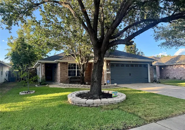 Photo 1 of Single family home for sale at 19342 Otter Trail Ct, Katy, TX 77449 | MLS# 68092897 | Listing updated on 2026-09-24