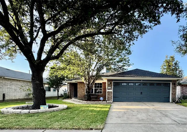 Photo 2 of Single family home for sale at 19342 Otter Trail Ct, Katy, TX 77449 | MLS# 68092897 | Listing updated on 2026-09-24