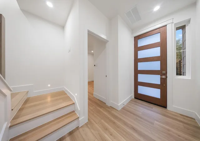 Photo 3 of Single family home for sale at 1126 Weiss St, Houston, TX 77009 | MLS# 47396599 | Listing updated on 2026-09-20