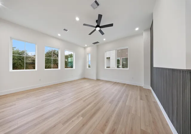 Photo 4 of Single family home for sale at 1126 Weiss St, Houston, TX 77009 | MLS# 47396599 | Listing updated on 2026-09-20