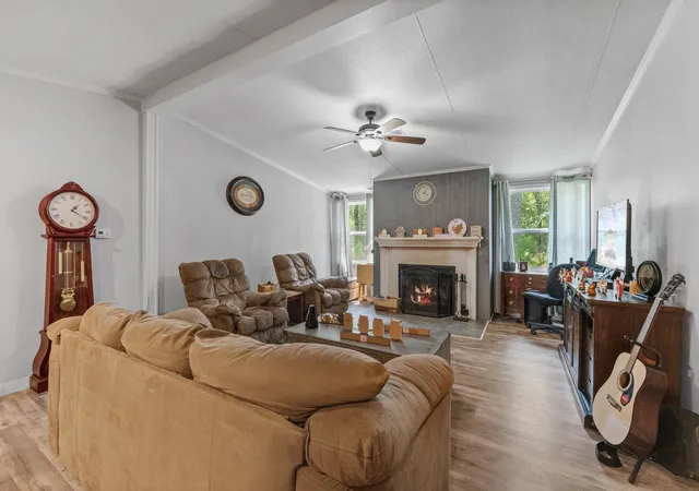 Photo 2 of Single family home for sale at 161 W Creek, Trinity, TX 75862 | MLS# 81418447 | Listing updated on 2026-09-09