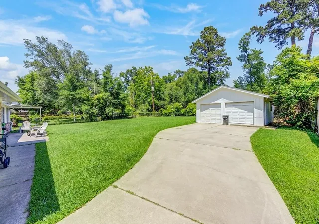 2nd image of 24522 Glen Loch Dr, Spring, TX 77380 | MLS# 54838143