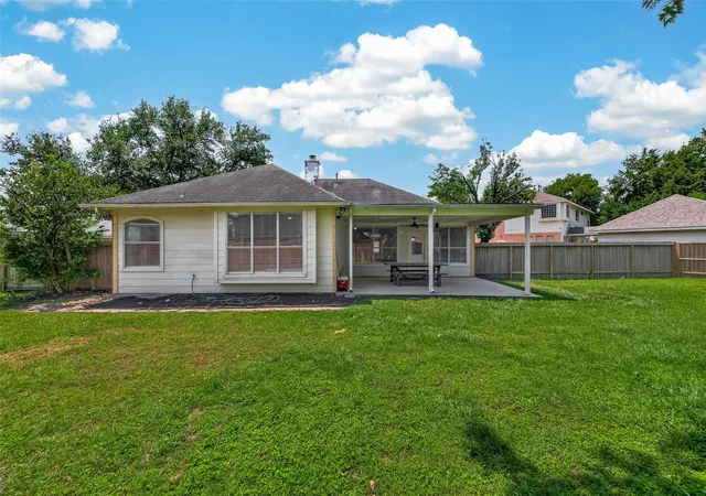 Photo 3 of Sale Pending at 6314 Briar Cross Ct, Houston, TX 77084 | MLS# 3051656 | Listing updated on 2026-09-17