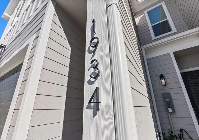 4th image of 1934 Wildpacher Ln, Houston, TX 77080 | MLS# 15027716