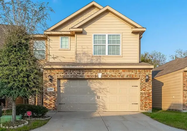 Photo 1 of Single family home for sale at 11108 Panther Ct, Houston, TX 77099 | MLS# 35246162 | Listing updated on 2026-09-08
