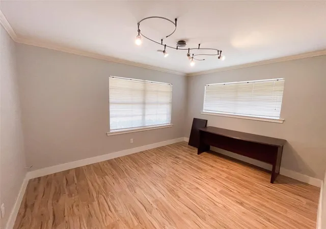 13th image of 5011 Imogene St, Houston, TX 77096 | MLS# 66287764