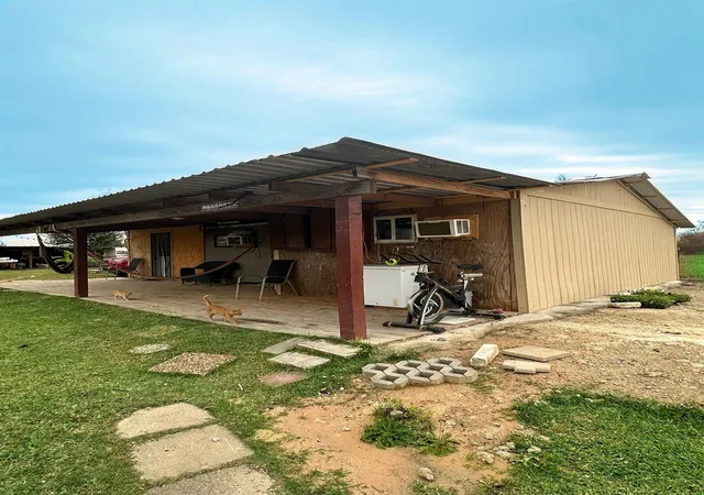 2nd image of 2039 County Road 3540, Cleveland, TX 77327 | MLS# 62867625