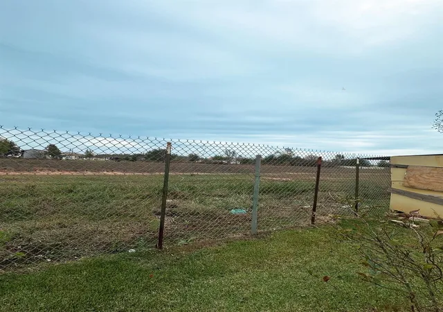 Photo 3 of Single family home for sale at 2039 County Rd 3540, Cleveland, TX 77327 | MLS# 62867625 | Listing updated on 2026-07-22