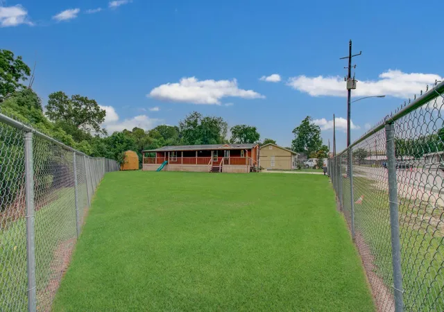 Homes for sale in Crosby, TX | 222 Kernohan St, Crosby, TX 77532 | MLS# 73912054