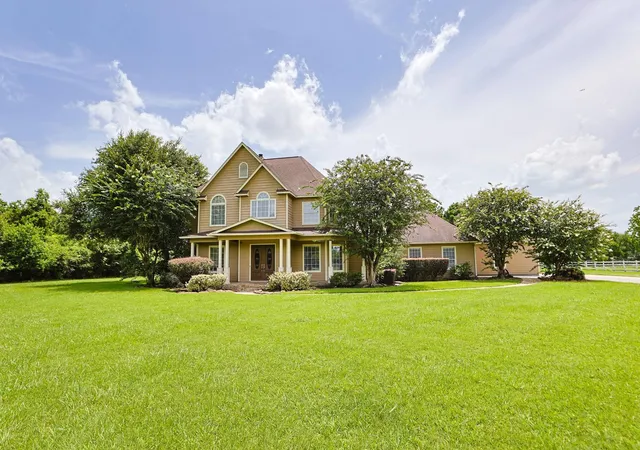 Photo 3 of Single family home for sale at 30202 Post Oak Run, Magnolia, TX 77355 | MLS# 69802499 | Listing updated on 2026-09-17