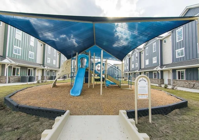 2nd image of 21155 Gosling Rd, Spring, TX 77388
