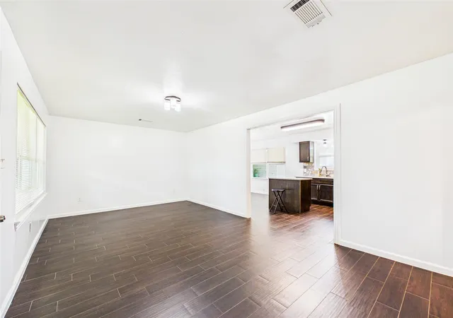 Photo 3 of Sale Pending at 2127 Nell St, Houston, TX 77034 | MLS# 40948816 | Listing updated on 2026-09-08