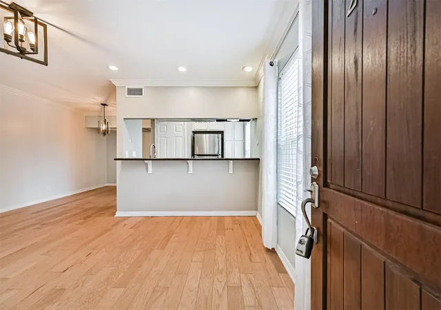 Listing Photo 5 - Condo for sale in building located at 402 Post Office, Galveston, TX 77550 - Unit #201