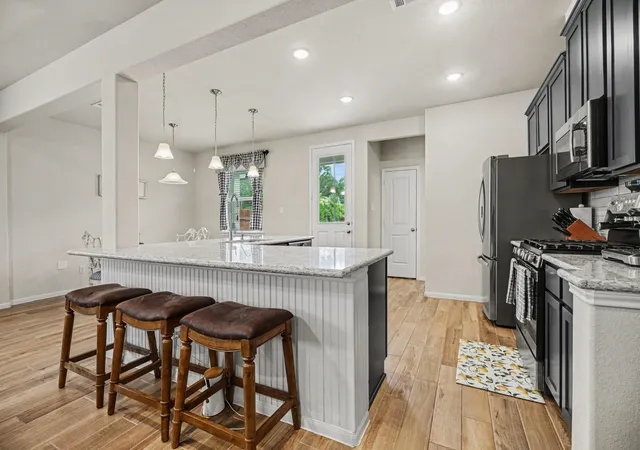 Photo 3 of Townhouse for sale at 7339 Hinsdale Dr, Pasadena, TX 77505 | MLS# 3034602 | Listing updated on 2026-08-19