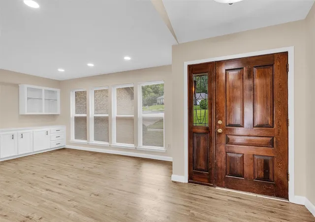 4th image of 2018 Wickersham Dr, Huntsville, TX 77340 | MLS# 65355778
