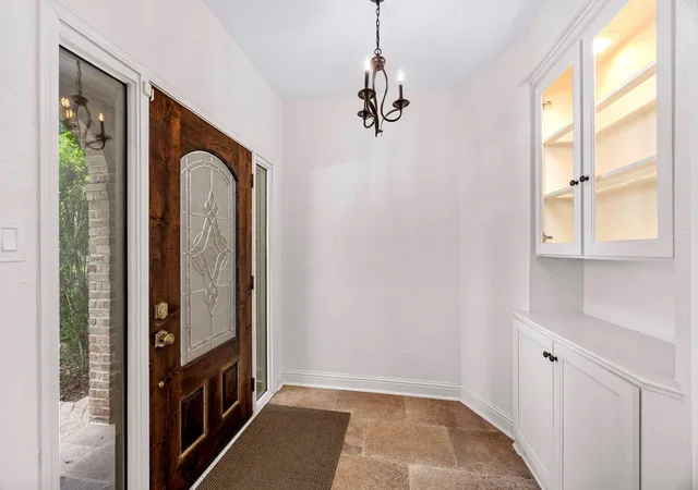 5th image of 15742 Walkwood Dr, Houston, TX 77079 | MLS# 43778194