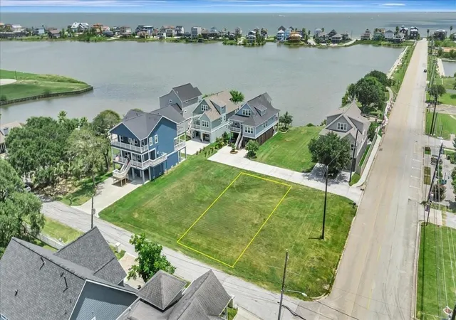 1st image of 0 Hall Street, Lot 4, Seabrook, TX 77586 | MLS# 46621894