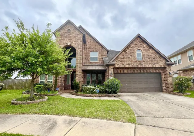 Photo 1 of Single family home for sale at 18607 Pelham Grv Ln, Richmond, TX 77407 | MLS# 93596480 | Listing updated on 2026-08-22