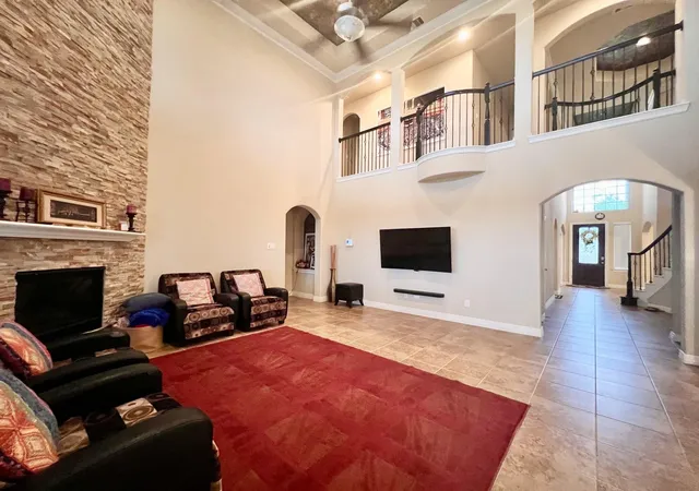 Photo 3 of Single family home for sale at 18607 Pelham Grv Ln, Richmond, TX 77407 | MLS# 93596480 | Listing updated on 2026-09-22